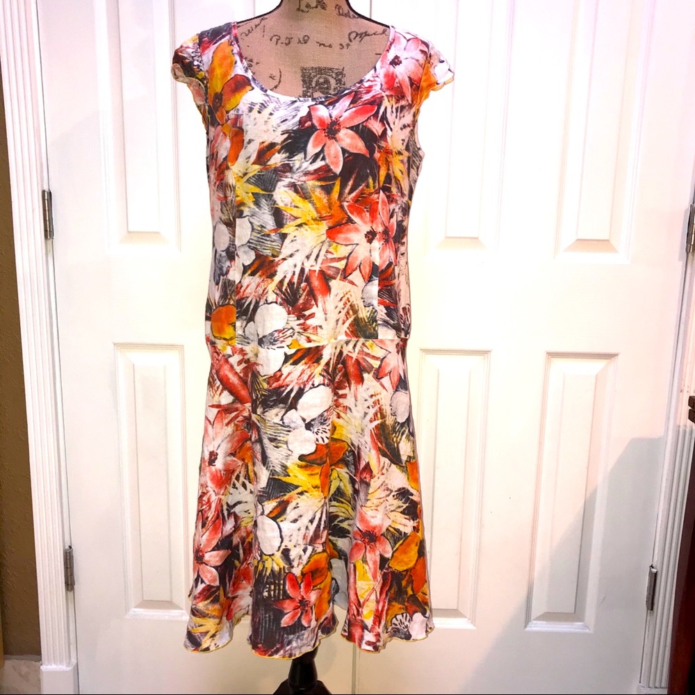 New Hen Beautiful Linen 100%  Floral Dress Made in EU